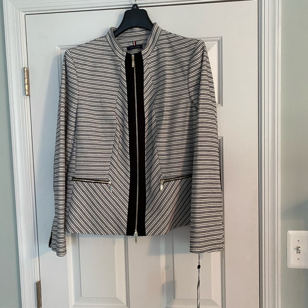 New with tags Tommy Hilfiger Blazer